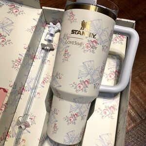 Love Shack Fancy Stanley 40oz, NEW!!!